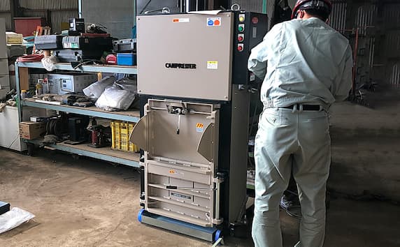 カンプレッサー