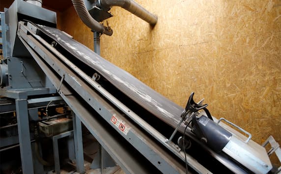 ナゲットプラント（雑電線リサイクル機）