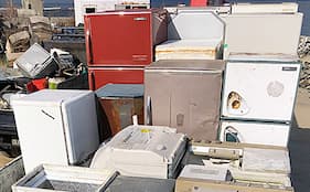 洗濯機、冷蔵庫などの家電製品